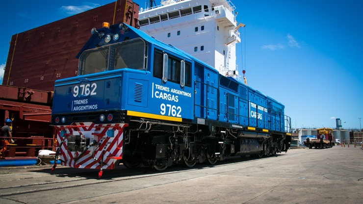 Llegaron 20 locomotoras chinas para el Belgrano Cargas