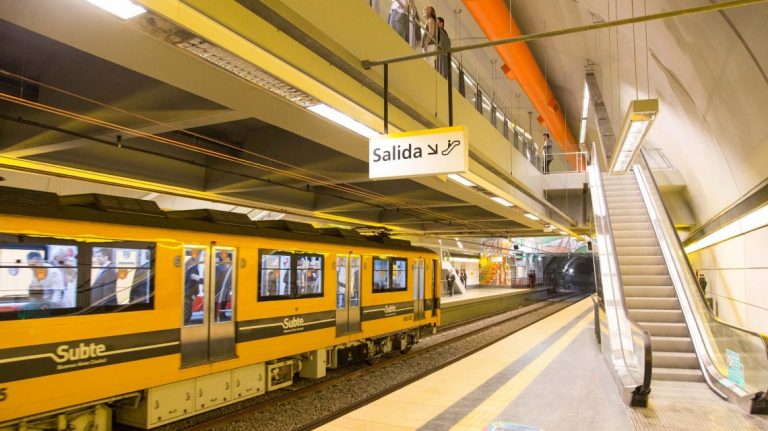 Metrovías denunció a metrodelegados por medidas de fuerza