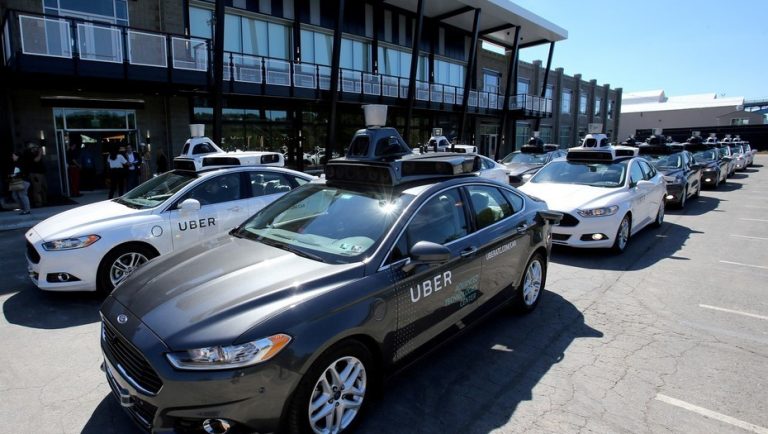 Uber vuelve a probar tecnología de conducción autónoma