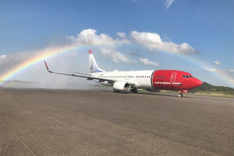 Norwegian inauguró sus vuelos regulares a Neuquén