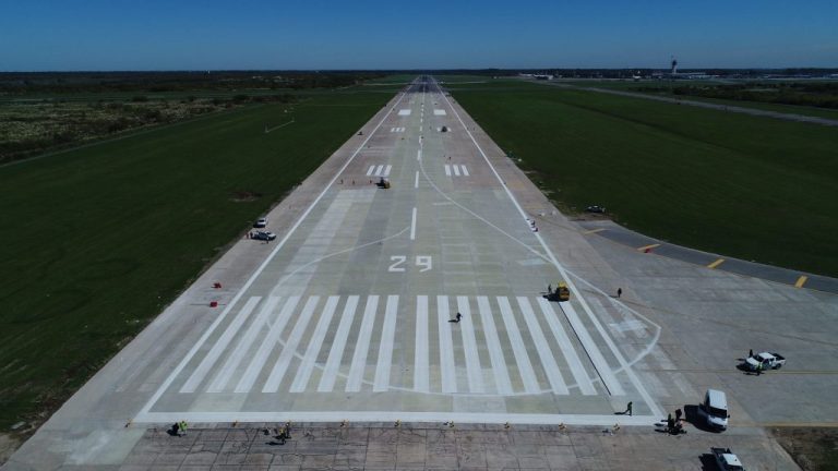 Quedó habilitada la pista principal del aeropuerto de Ezeiza
