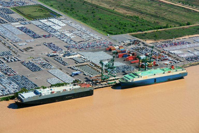 EE.UU: Grupo Murchison se encargará de un puerto exclusivo