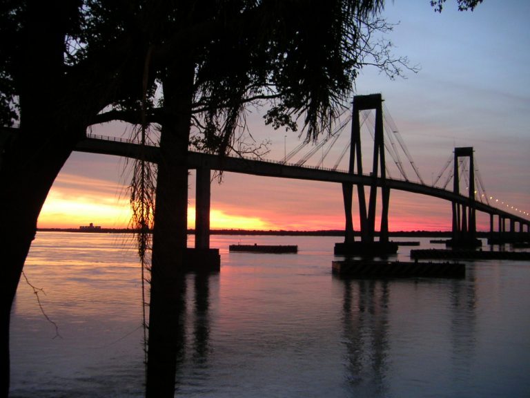 Avanza el intento de financiar el segundo Puente Chaco – Corrientes con el BID