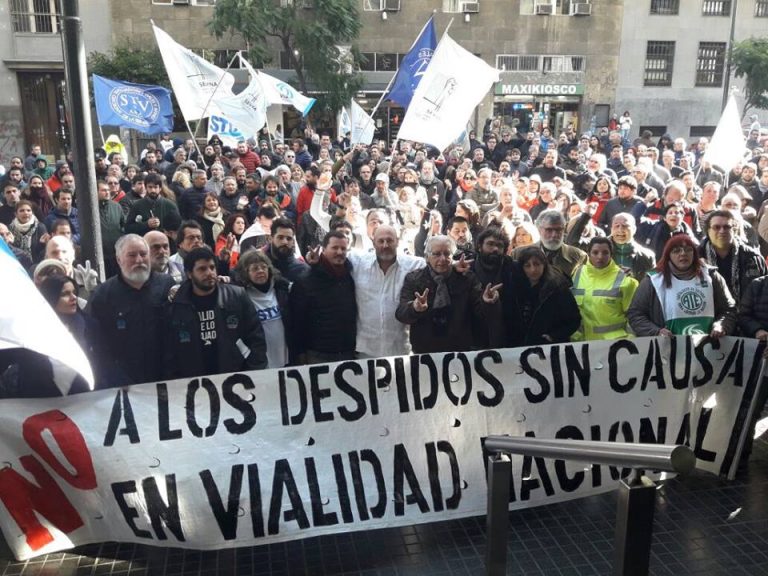 Trabajadores viales retoman tareas luego de 11 días de paro