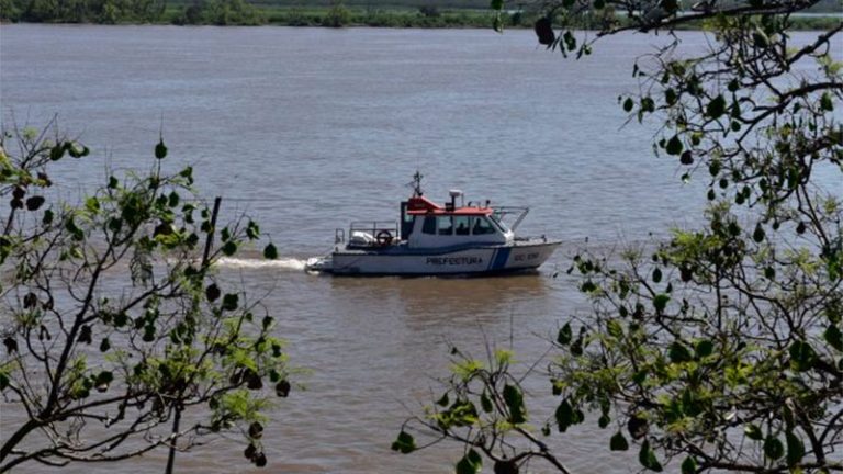 Un muerto y cuatro desaparecidos en el Río Paraná