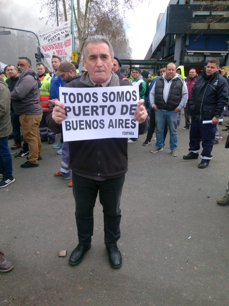 La FeMPINRA resuelve en asamblea el futuro del conflicto en el Puerto Buenos Aires