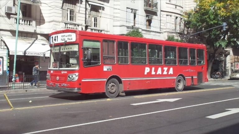 Paro en las líneas de colectivo 93 y 141