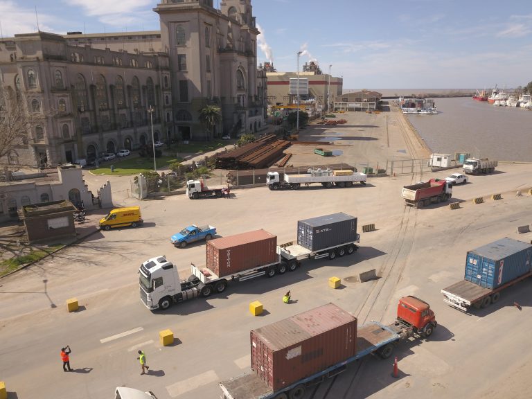 Llega el primer bitren con contenedores a Puerto Buenos Aires