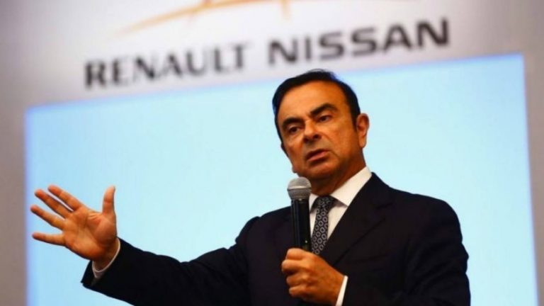 Acusan al ex presidente de Nissan de ocultar pagos millonarios