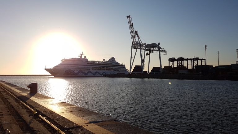 Puerto Bs. As: Estiman habrá récord de turistas en cruceros