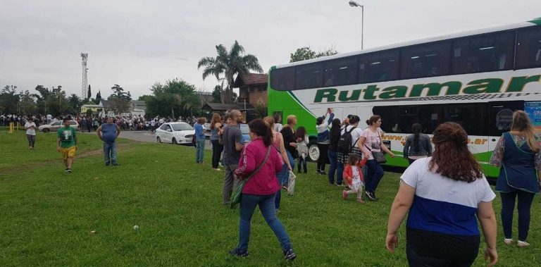 Los Polvorines: Controlarán a los choferes que traigan de vuelta a los estudiantes