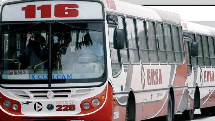 Paro de colectivos santiagueños por deuda salarial