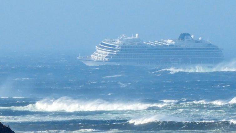 Noruega abre una investigación por falla y evacuación en un crucero