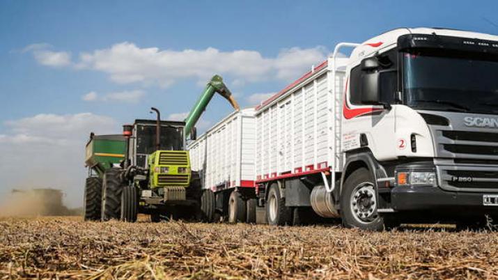 Aumentó un 20% la tarifa del transporte de cereales y oleaginosas