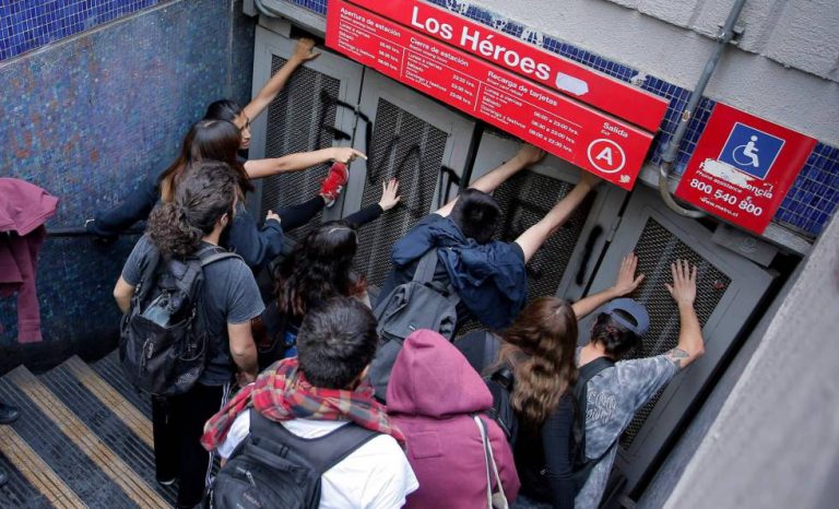 Chile: El transporte público continúa suspendido
