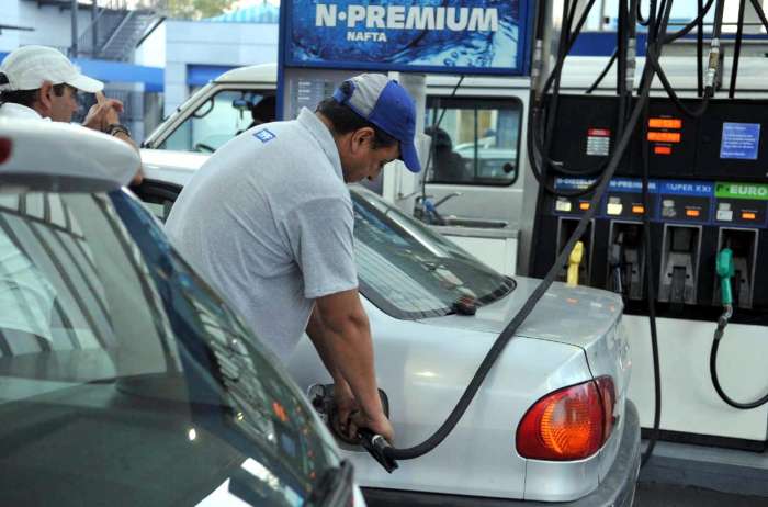 Disminuyó la demanda de combustibles en agosto