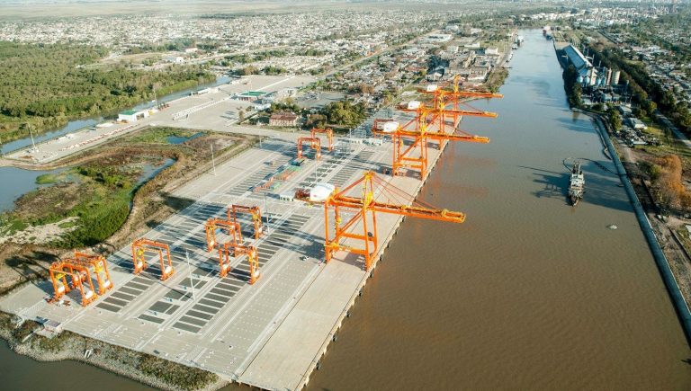 Puerto La Plata: inventan una red de sensores para mejorar el balizamiento