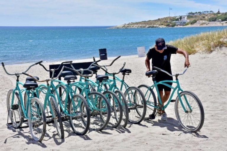 Puerto Madryn propone el uso gratuito de la bicicleta a turistas y locales
