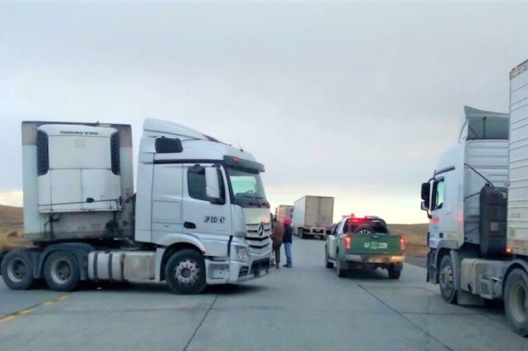 Avanza el acuerdo para finalizar el bloqueo terrestre en Tierra del Fuego