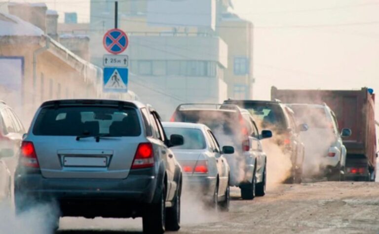 U.E.: con un plan ecológico de transporte, dejan de vender autos a combustión en 2035
