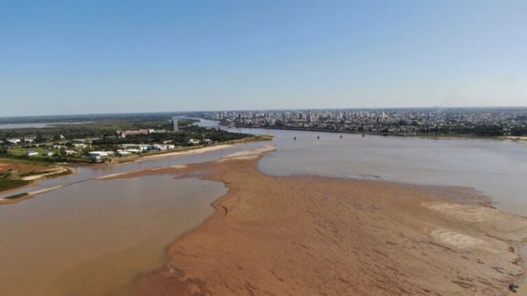 Continúa la bajante del río Paraná y aseguran que habrá cambios hasta 2025