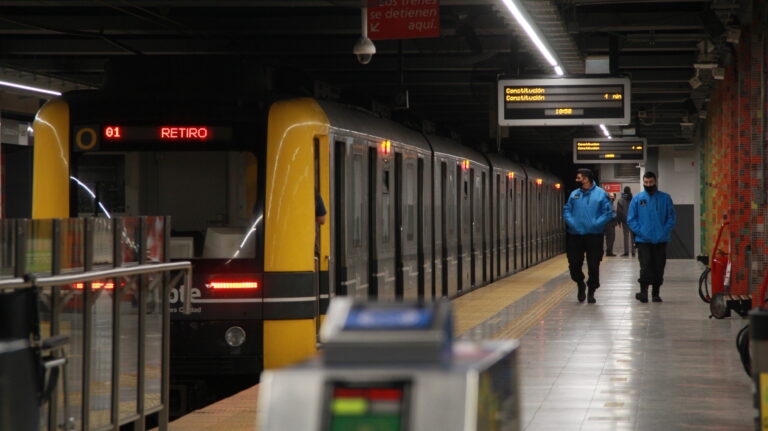 Mañana habrá otro paro escalonado de subte