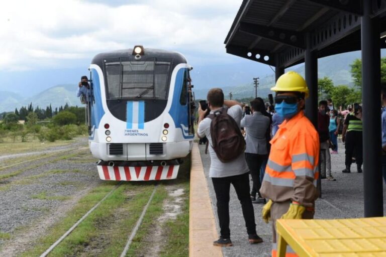 Salta: piden que el Tren del Valle sea más accesible para los usuarios