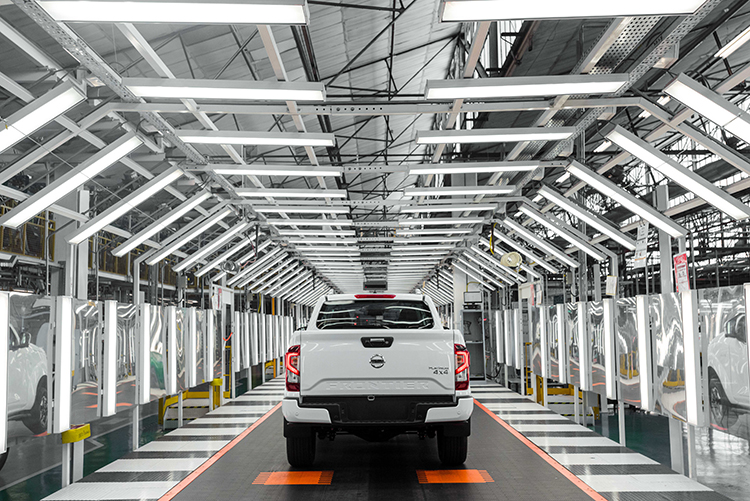 Nissan inicia el segundo turno de producción en Fábrica Santa Isabel