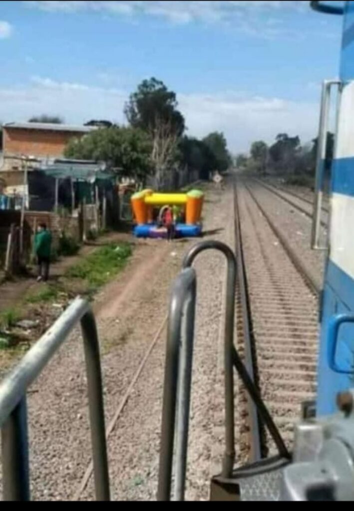 Así trabajan los conductores de La Fraternidad.