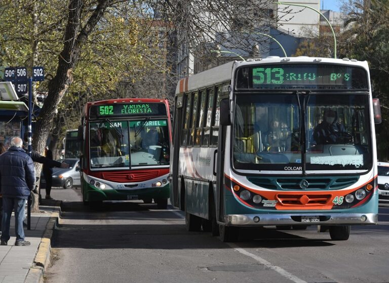 El boleto de colectivos aumentó en Bahía Blanca