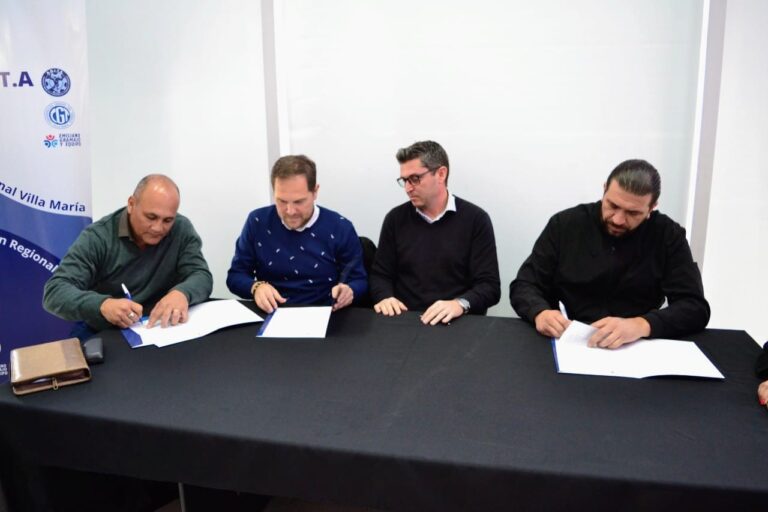 Córdoba: AOITA firmó un convenio con la UTN para impulsar una Escuela de Conductores en Villa María