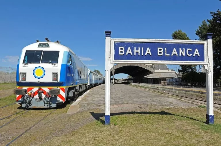 Vuelve el tren a Bahía Blanca
