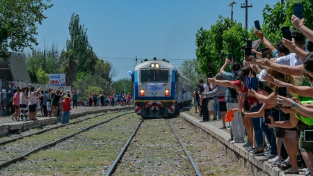 Anunciaron los días y horarios del tren de Retiro a Mendoza