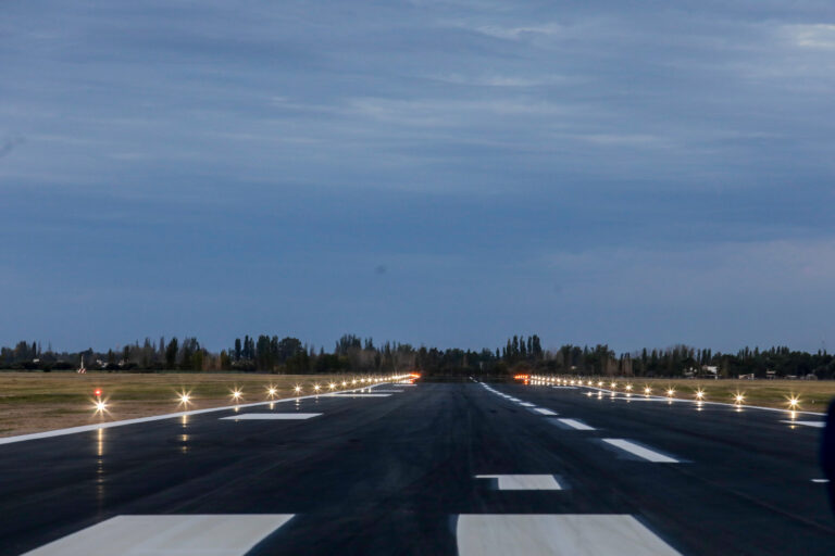 Hicieron un acto por la reinauguración del Aeropuerto de San Rafael