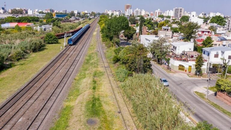 Probaron el nuevo ramal ferroviario entre los trenes San Martín y Sarmiento