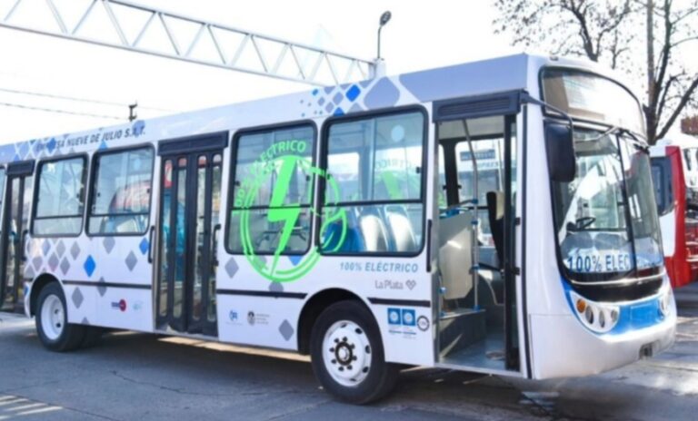 Se presentará el primer ómnibus con baterías de litio desarrollado por la Universidad de La Plata