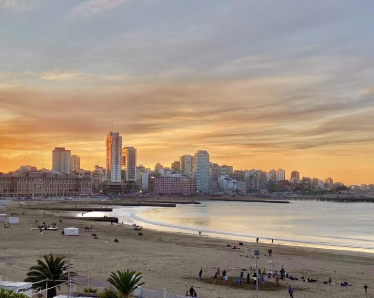 Cerca de 1,2 millones de turistas viajaron a la Costa Atlántica durante la primera quincena de enero