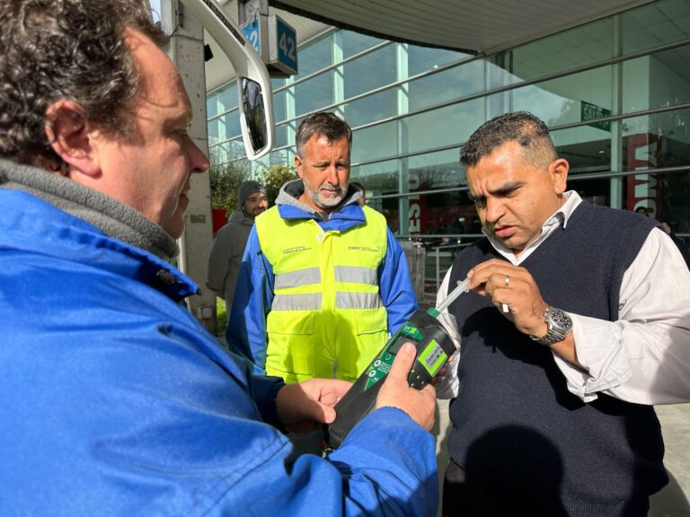 La CNRT fiscaliza los micros de los viajes de egresados en Mar del Plata