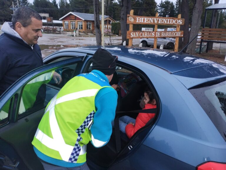 La ANSV entregó más de 200 sillitas de seguridad para niños en las vacaciones de invierno