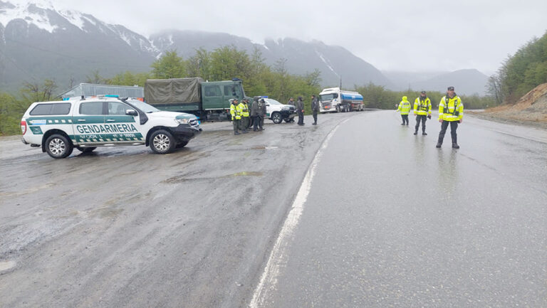 Recomiendan extremar las precauciones vehiculares en Tierra del Fuego por nevadas