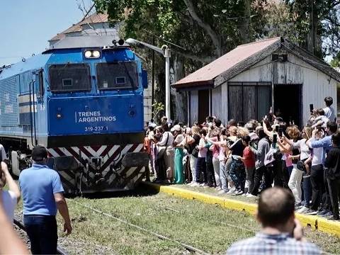 La estación de Armstrong vuelve a estar operativa tras 30 años