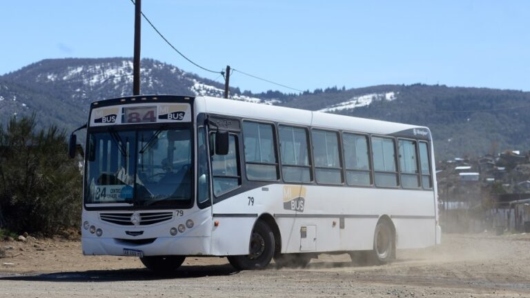 Bariloche: aumento en el transporte público por encima del 100%