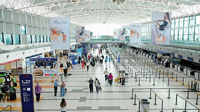 El Aeropuerto de Ezeiza obtuvo un reconocimiento de ACI por su “compromiso con la experiencia del cliente”