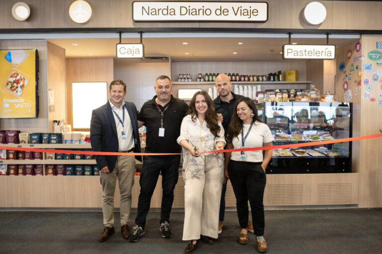Narda Lepes inauguró un nuevo espacio gastronómico en el aeropuerto de Ezeiza