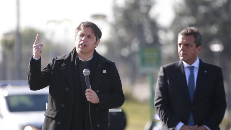 Kicillof anunció la ampliación del Boleto Estudiantil en la Provincia de Buenos Aires