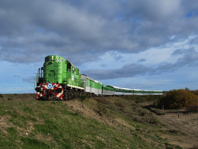 Comenzó la devolución de los pasajes para viajar en enero en el Tren Patagónico