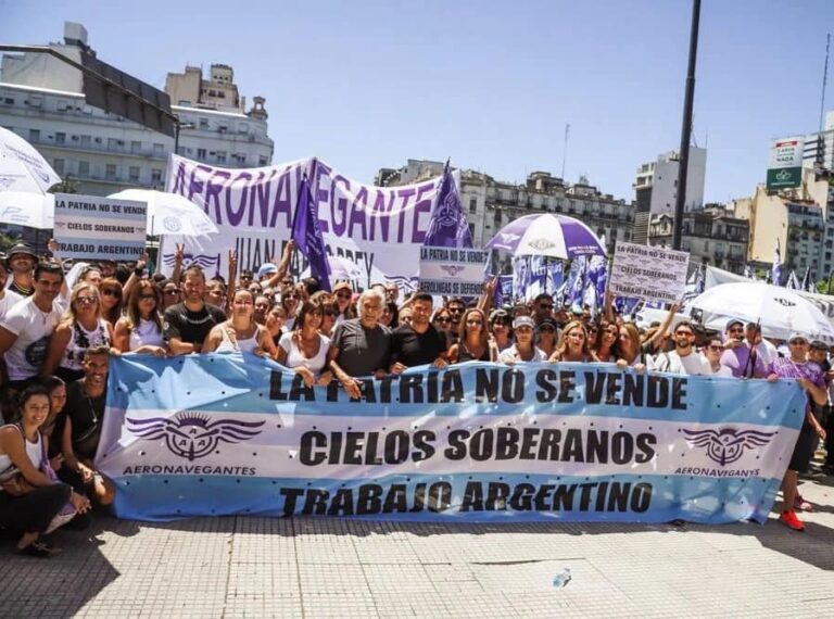 Aeronavegantes: la Justicia Civil y Comercial tratará la acción de amparo contra la desregulación aeronáutica del DNU de Milei