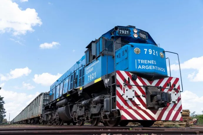 Gremios ferroviarios se reunirán mañana en el Ministerio de Trabajo para continuar con la negociación paritaria