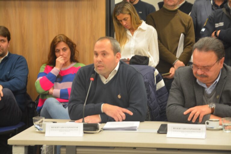 SICONARA presentó un amparo contra la restitución del Impuesto a las Ganancias de sus representados