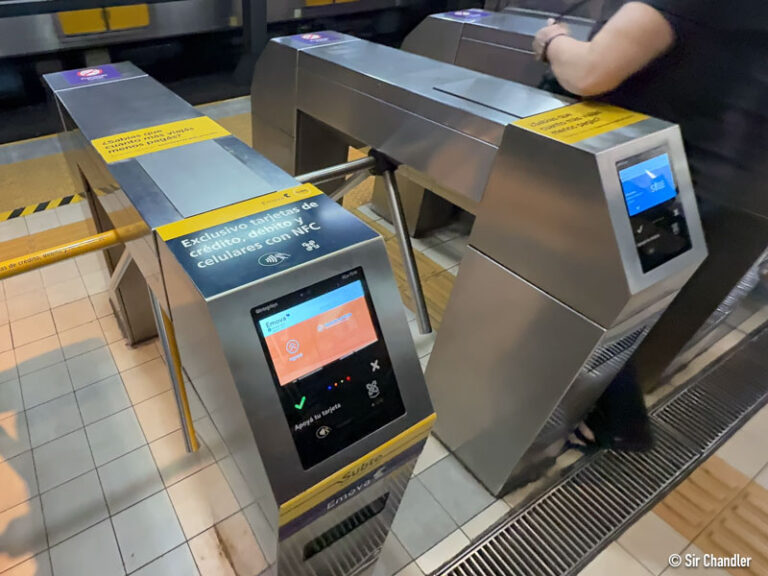 Menos viajes con SUBE en CABA y Mendoza tras la incorporación del pago contactless